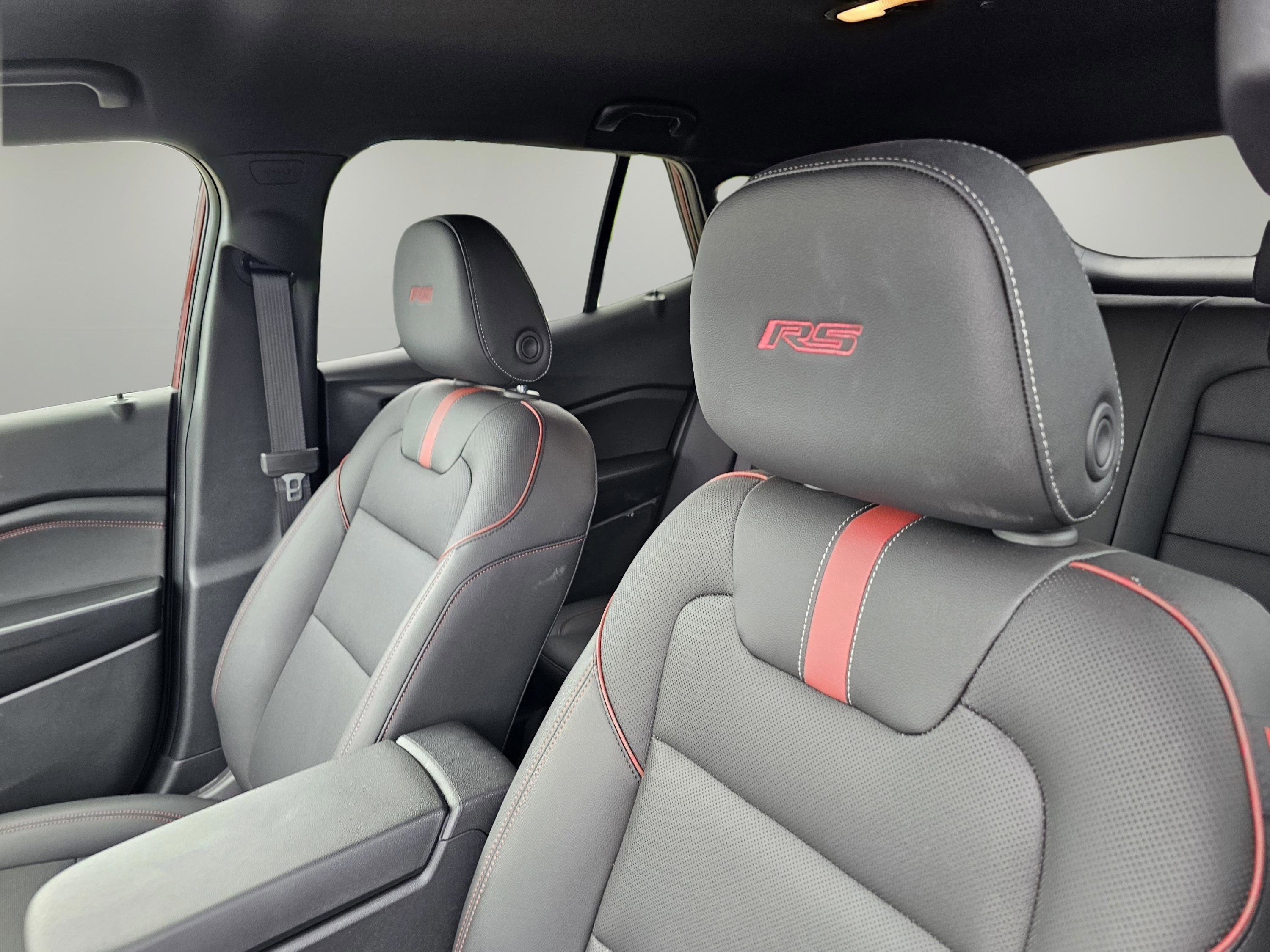 2025 Chevrolet Trax photo 16