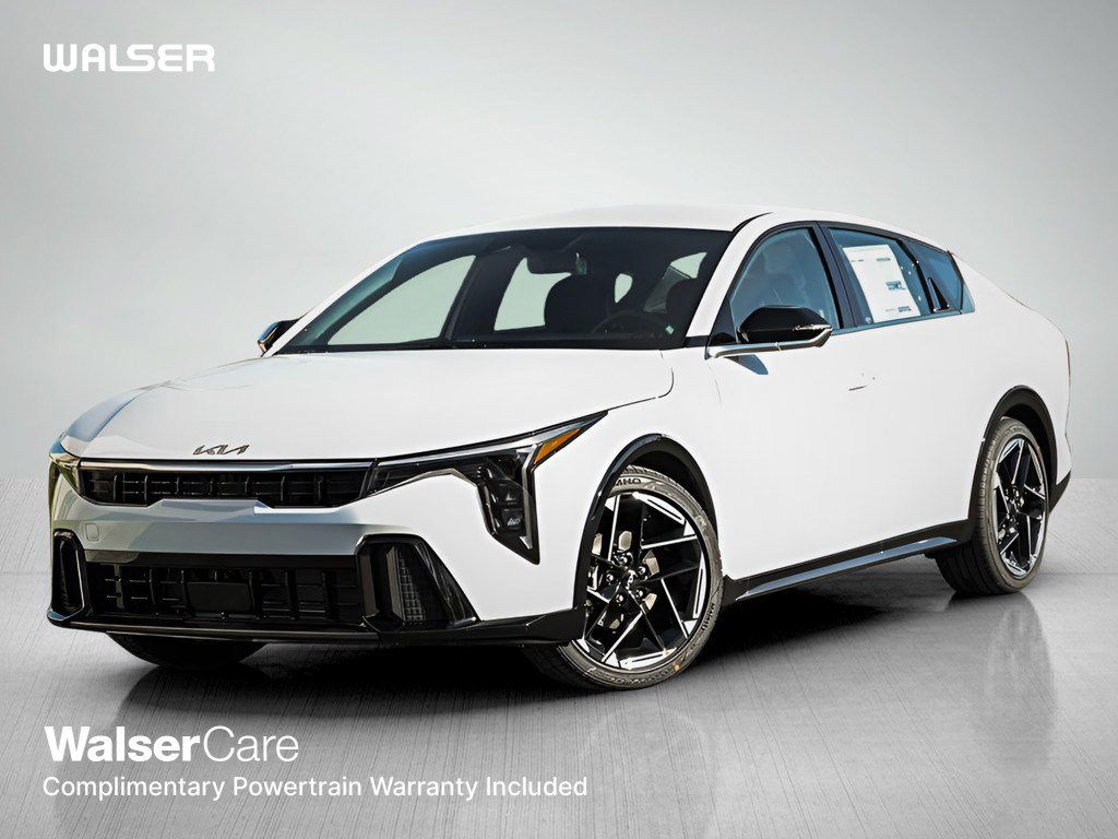 2025 Kia K4 GT-Line's photo