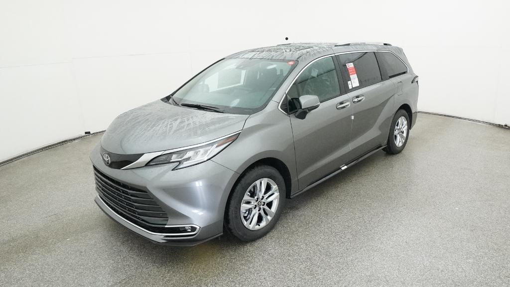2026 Toyota Sienna Limited's photo