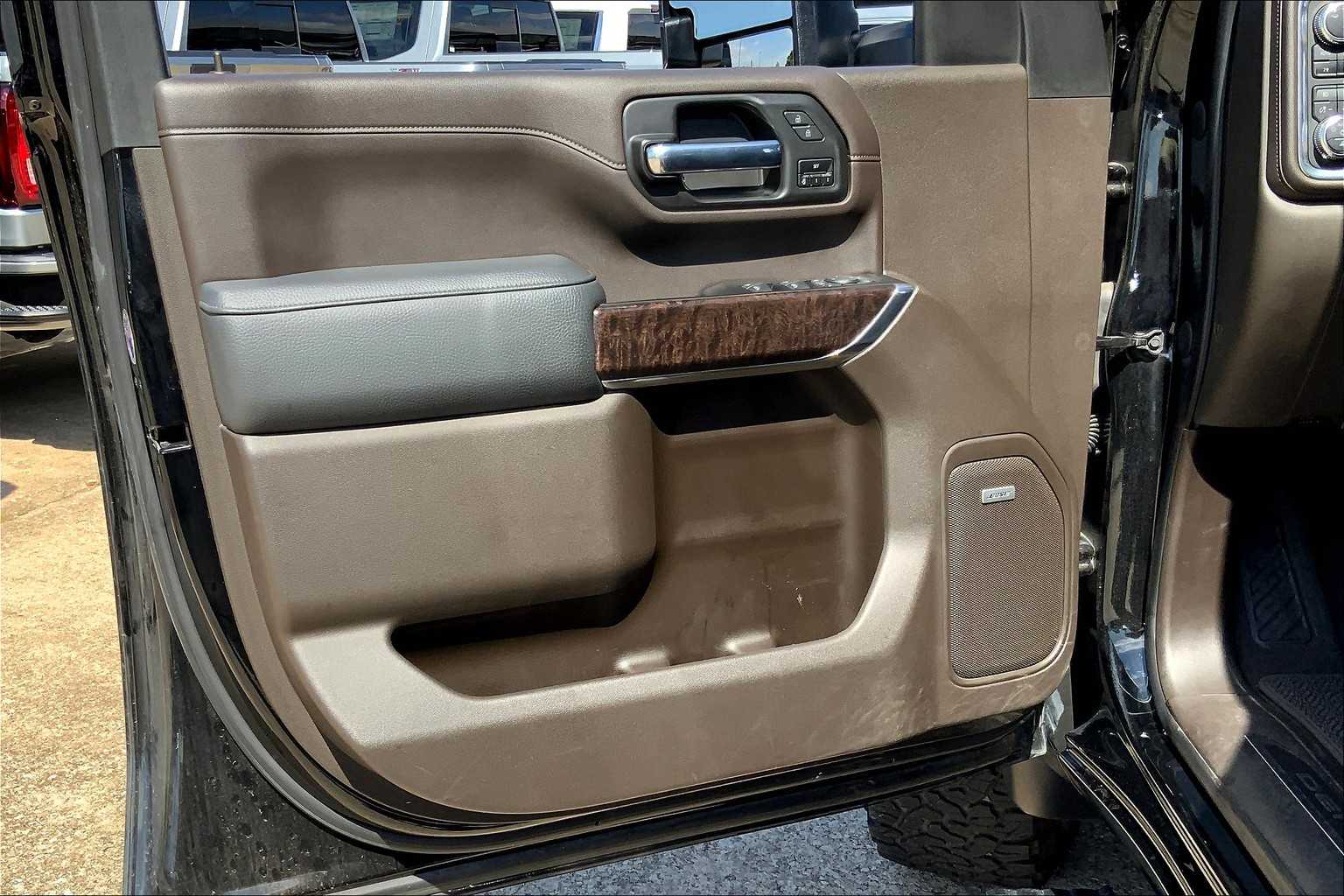 2023 Gmc Sierra HD Denali photo 19