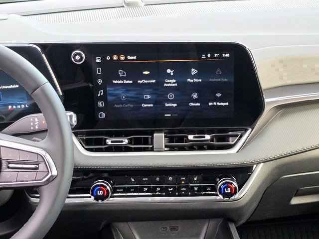 2026 Chevrolet Equinox LT photo 3