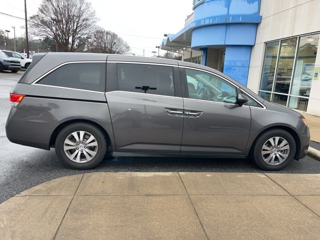 2016 Honda Odyssey EX-L photo 4