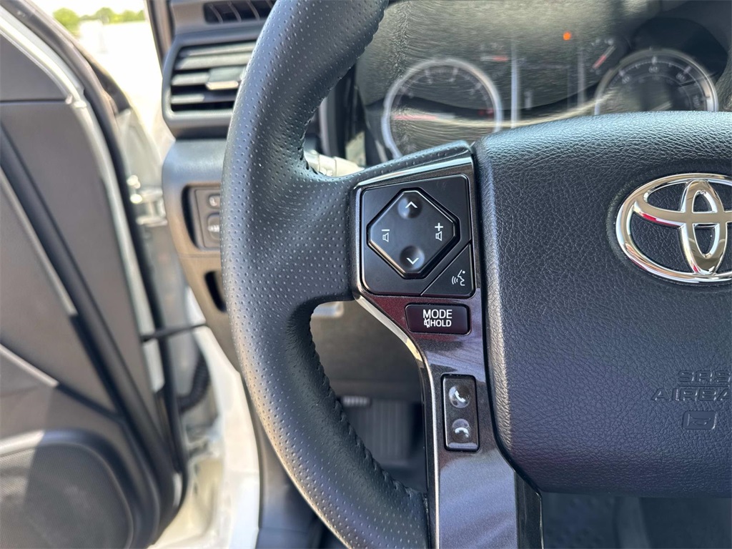 2022 Toyota 4Runner TRD Off-Road Premium photo 23