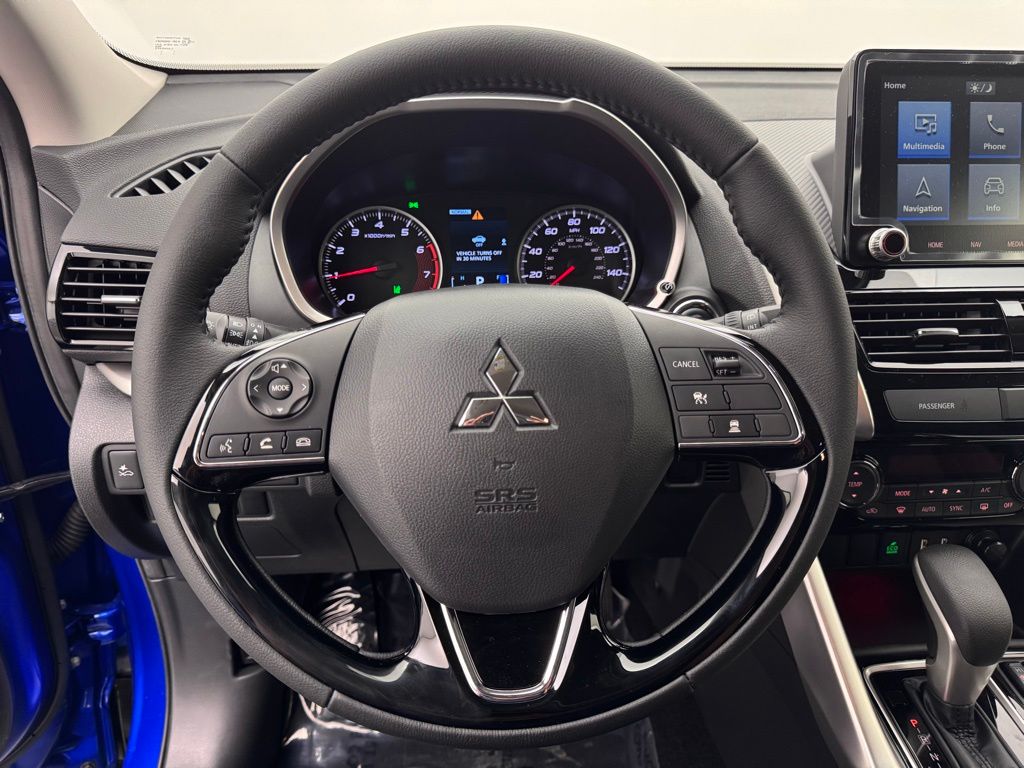 2025 Mitsubishi Eclipse Cross SE photo 9