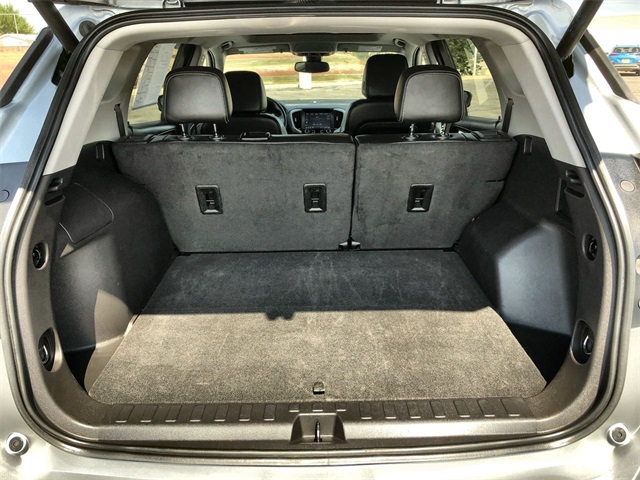 2024 Gmc Terrain SLT photo 14
