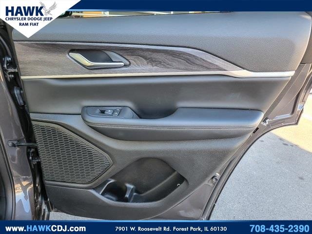 2024 JEEP GRAND CHEROKEE - Image 21