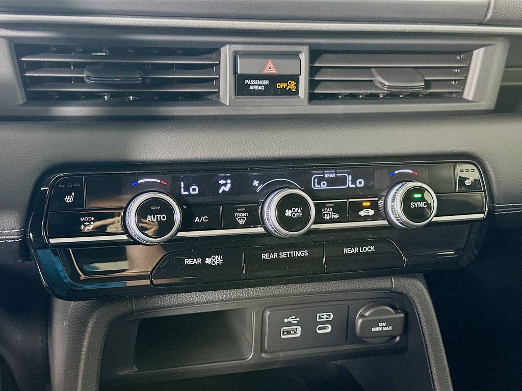2025 Honda Pilot EX-L photo 13