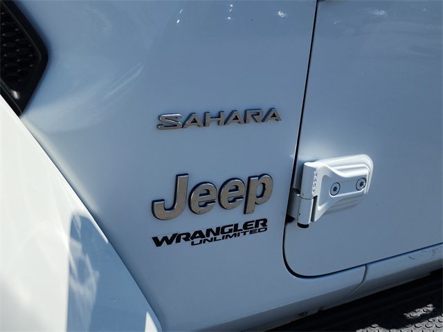 2020 Jeep Wrangler Unlimited Sahara photo 11
