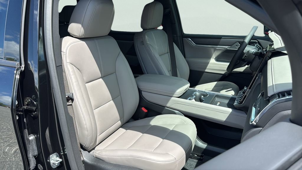 2026 Gmc Acadia Elevation photo 18