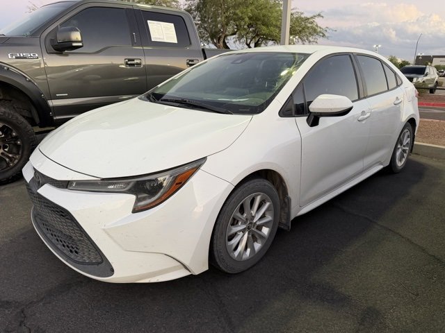 2021 Toyota Corolla LE Premium photo 2