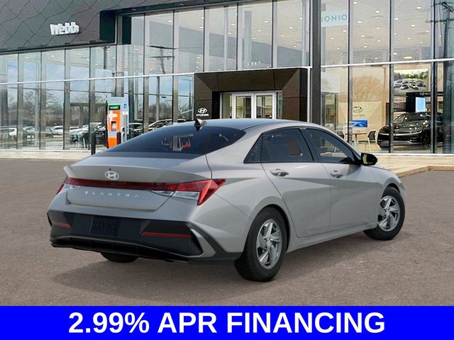 2025 Hyundai Elantra SE photo 2