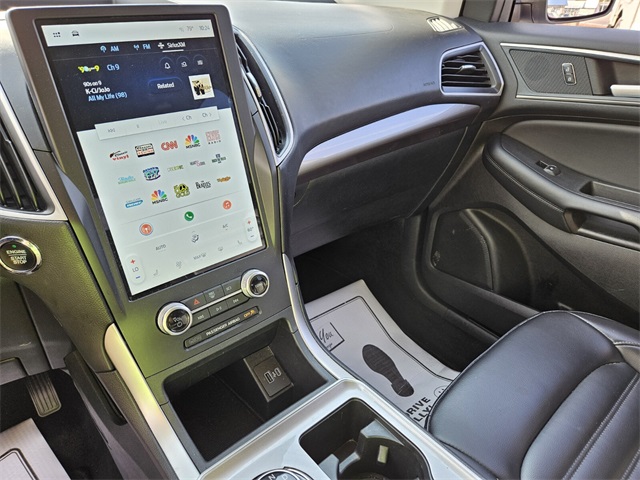 2024 Ford Edge SEL photo 19