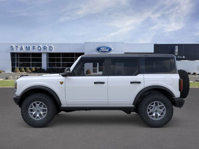 2025 Ford Bronco Badlands photo 3