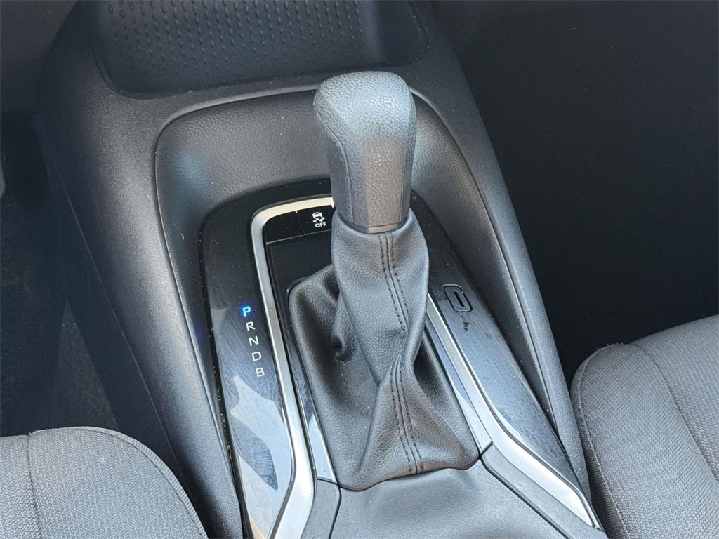 2025 Toyota Corolla LE photo 20