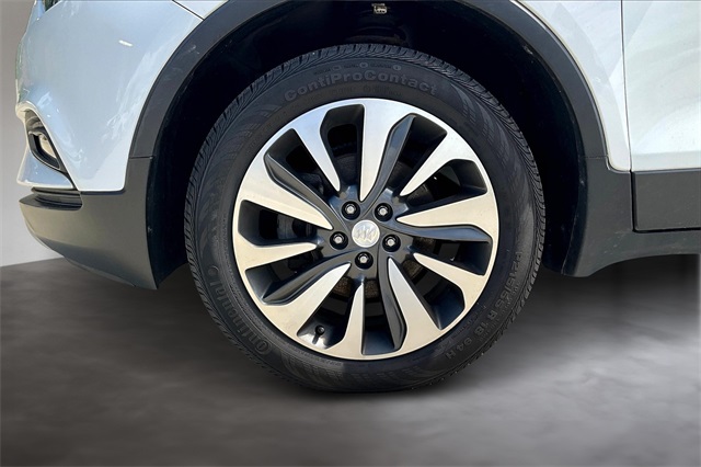 2020 Buick Encore Essence photo 9
