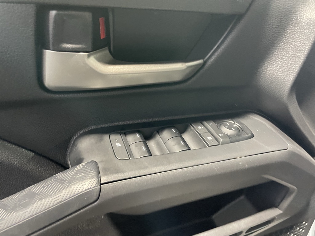 2025 Toyota Tacoma photo 23
