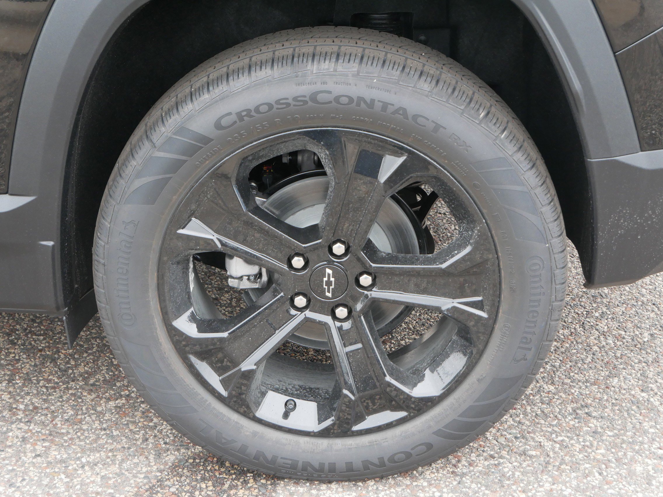 2026 Chevrolet Equinox LT photo 3