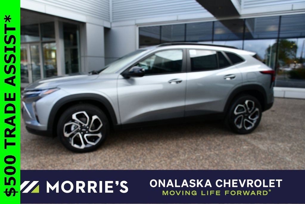 2026 Chevrolet Trax photo 2