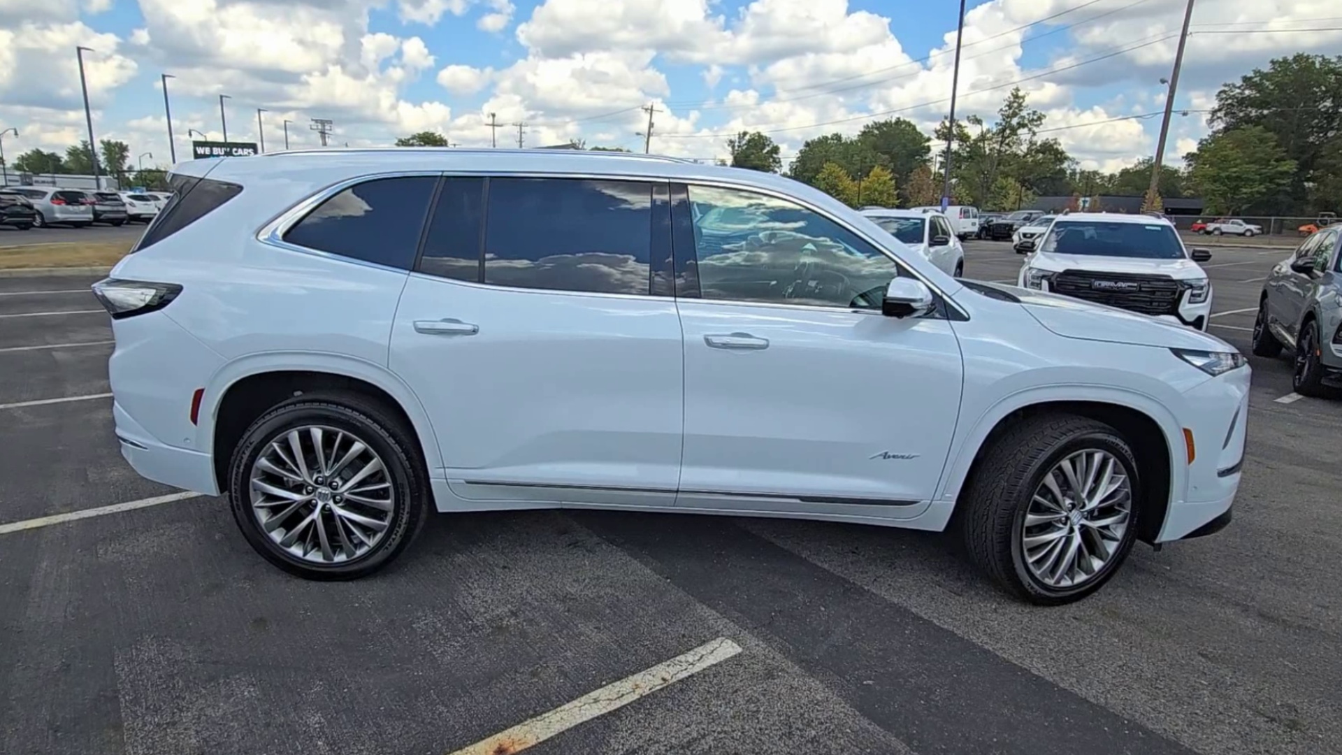 2026 Buick Enclave Avenir photo 5