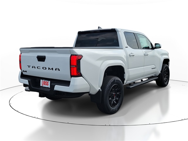 2025 Toyota Tacoma SR5 Double Cab photo 4