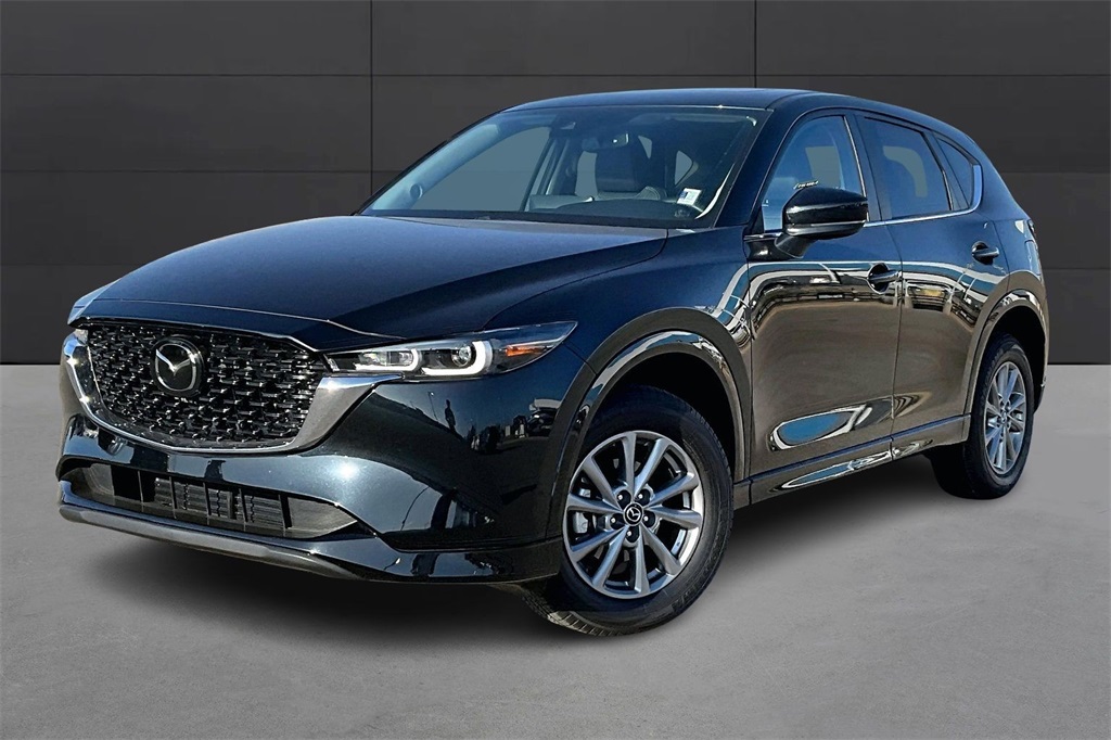 2025 Mazda CX-5 S Preferred package's photo