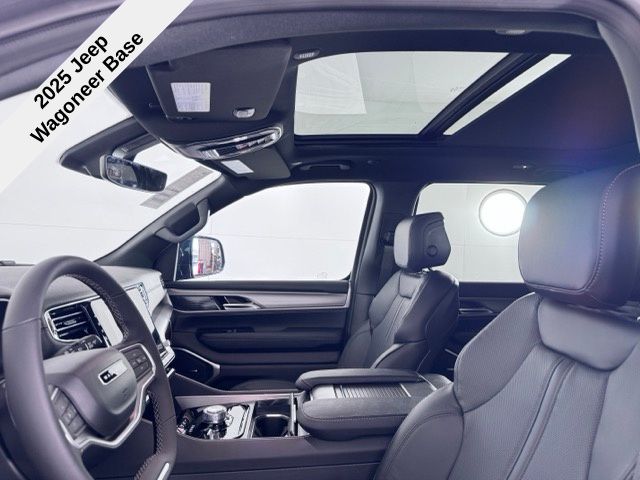2025 Toyota RAV4 LE photo 16