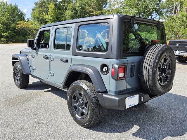2025 Jeep Wrangler Sport photo 10