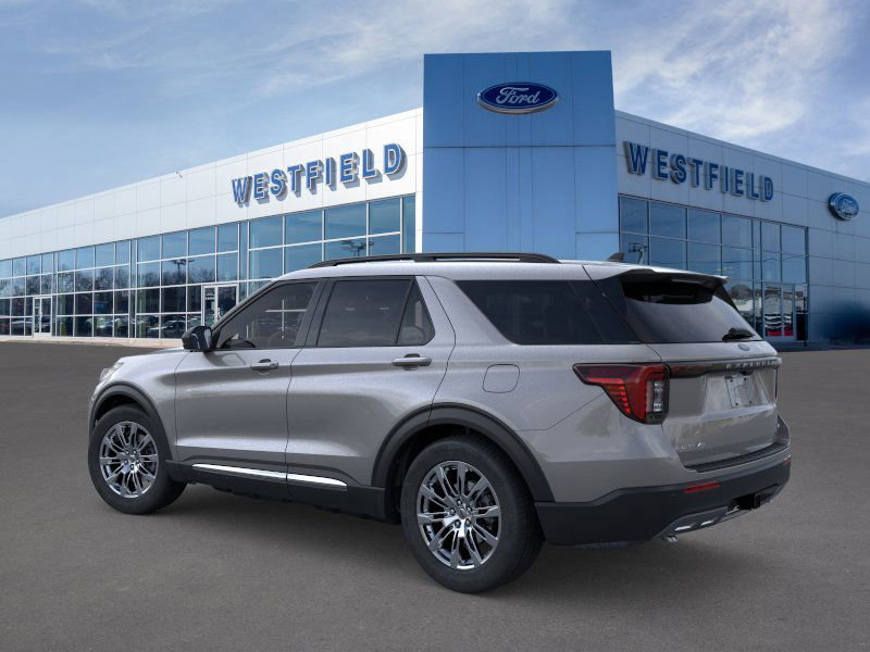 2025 Ford Explorer photo 3