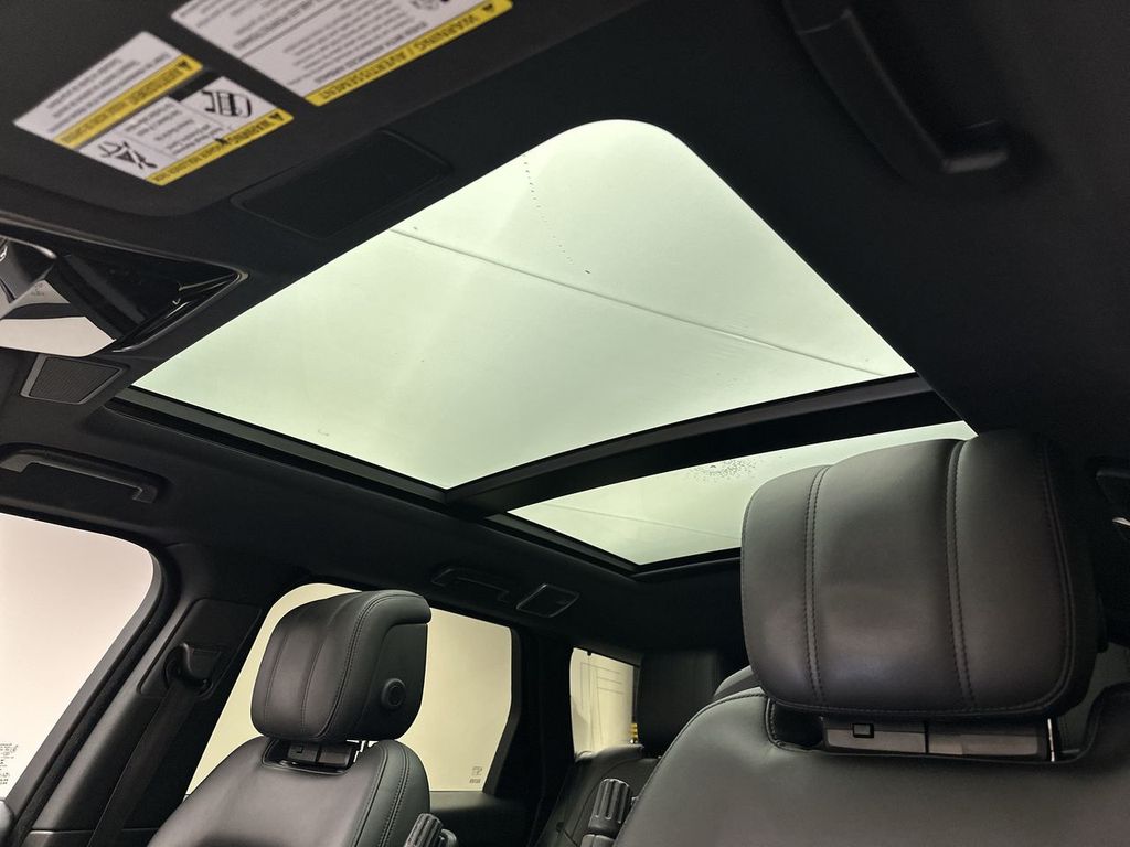 2021 Land Rover Range Rover Sport HST photo 14
