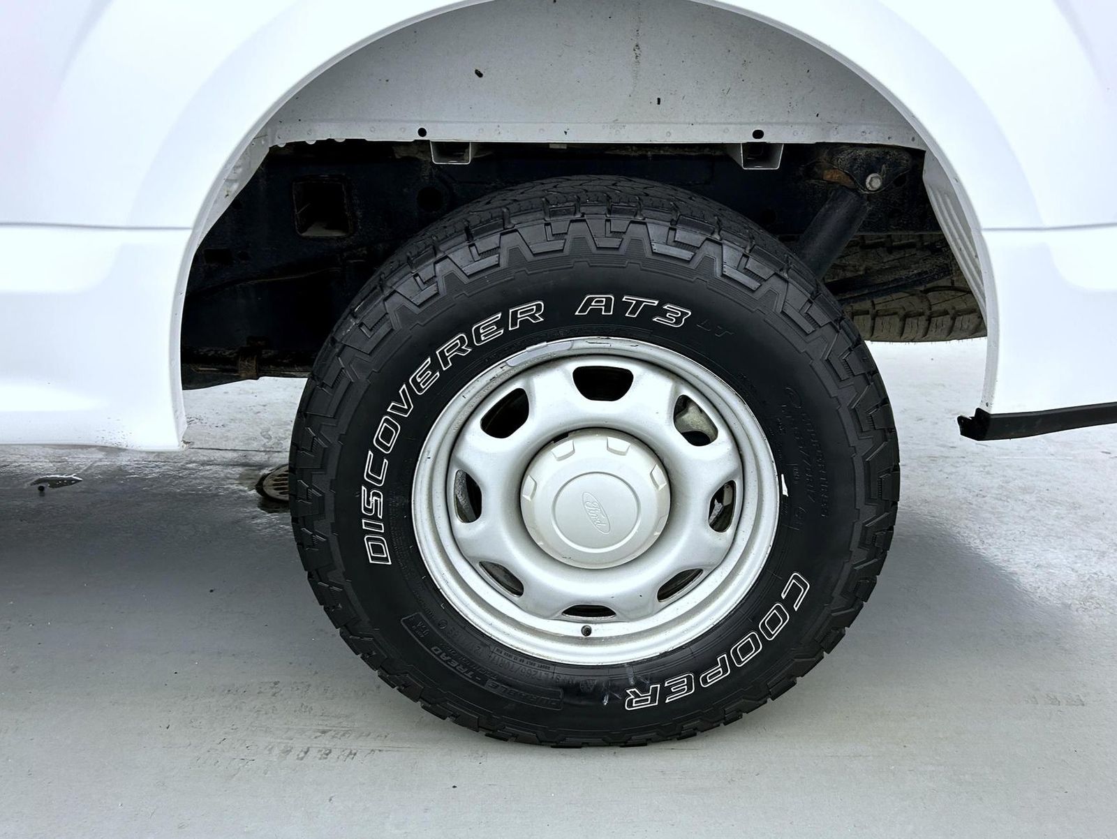 2020 Ford F-150 XL photo 18