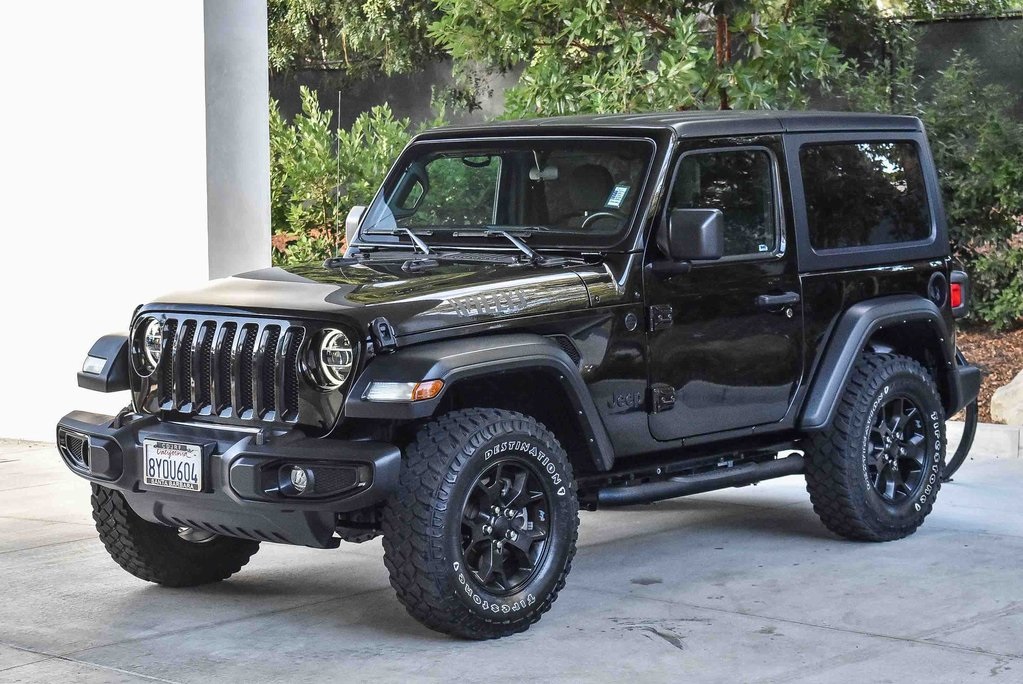 2021 Jeep Wrangler Willys photo 3