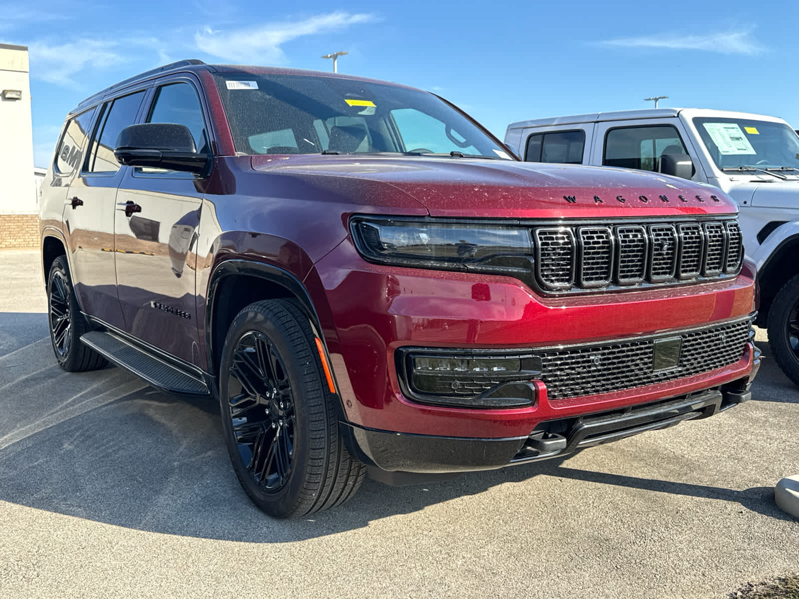 2025 Jeep Wagoneer Series II Carbide photo 2