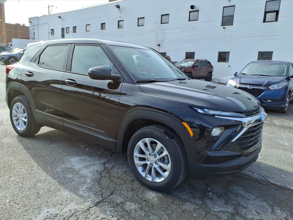 2026 Chevrolet Trailblazer LS's photo