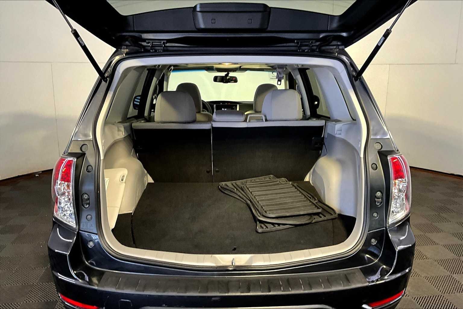 2012 Subaru Forester 2.5X Premium photo 29