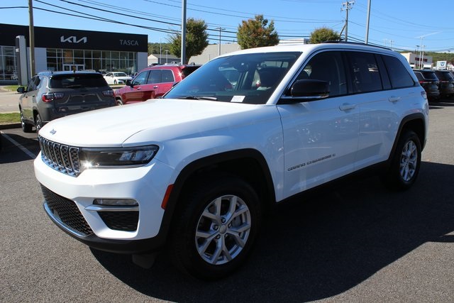 2024 Jeep Grand Cherokee Limited's photo