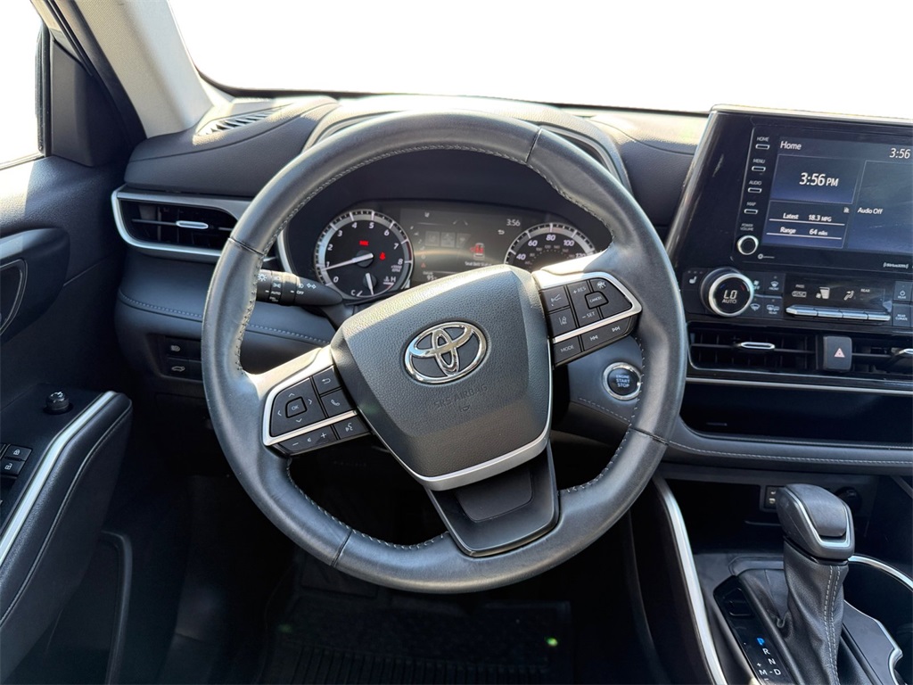 2022 Toyota Highlander XLE photo 15