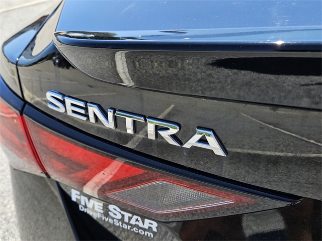 2024 Nissan Sentra SR photo 10
