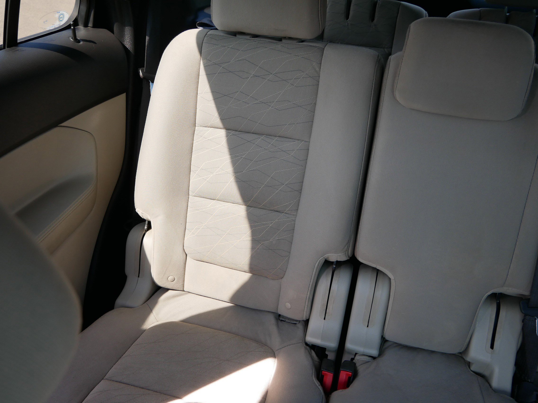 2012 Ford Explorer Base photo 12