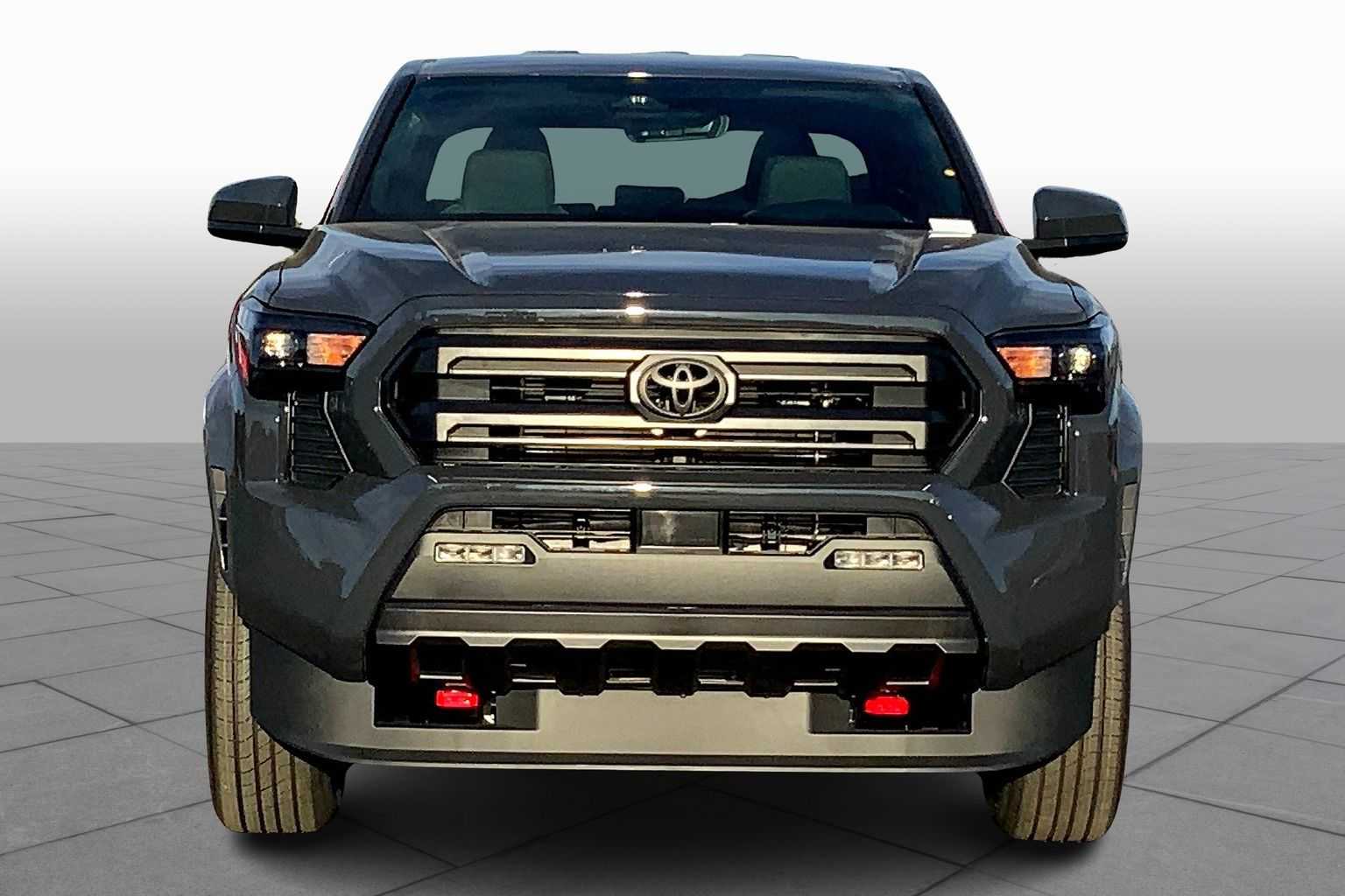 2025 Toyota Tacoma SR5 photo 3