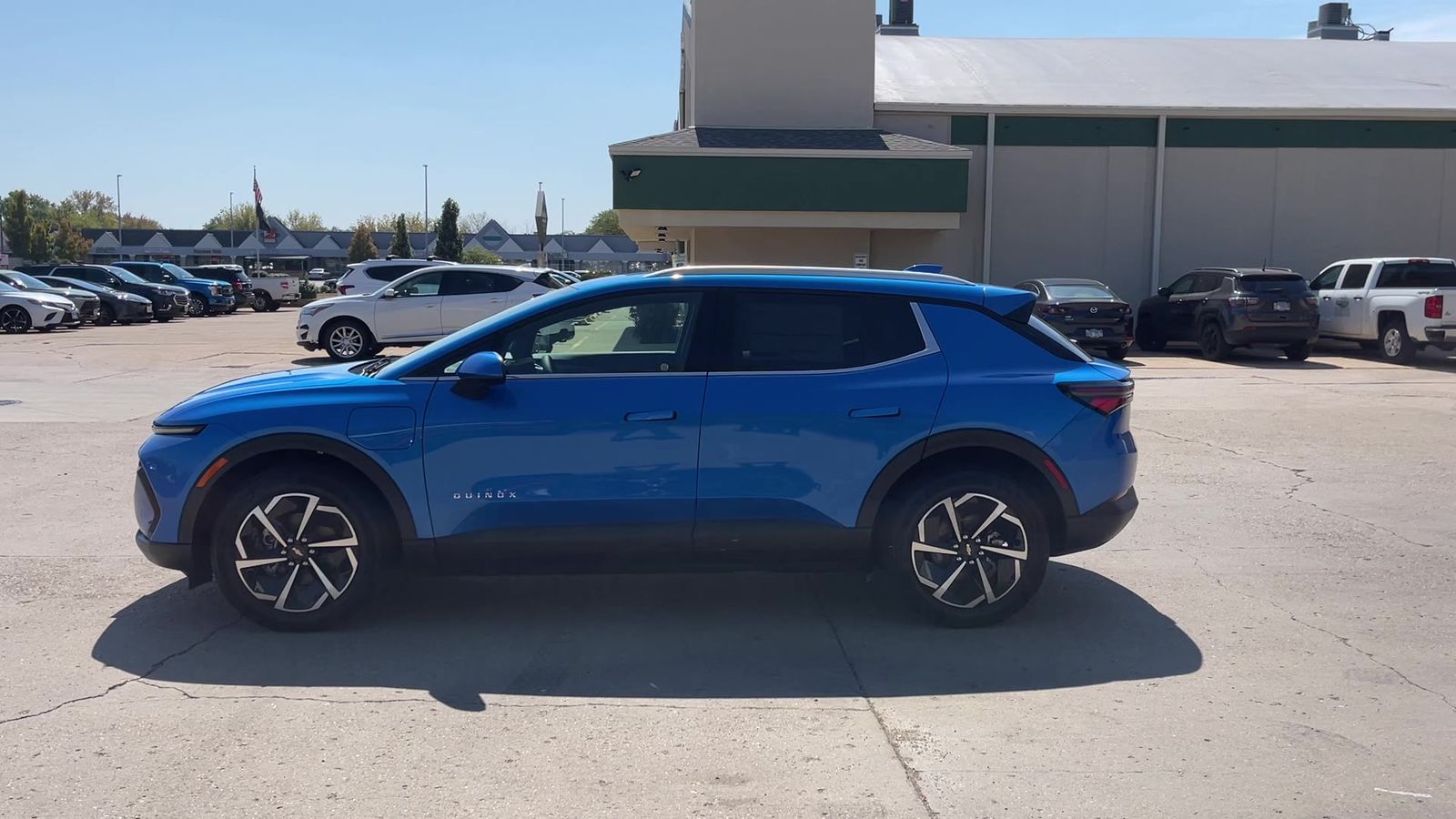 2026 Chevrolet Equinox EV 1LT photo 18