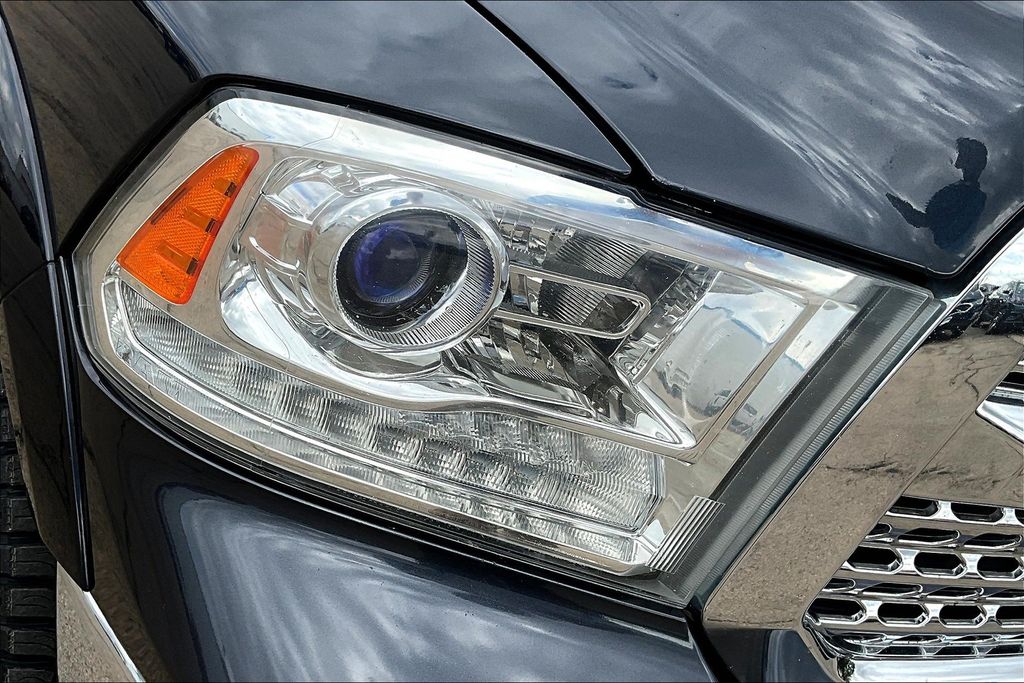 2015 Ram 1500 Laramie photo 22