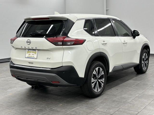 2023 Nissan Rogue SV photo 2