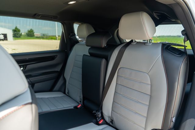 2026 Honda CR-V Hybrid Sport Touring photo 15