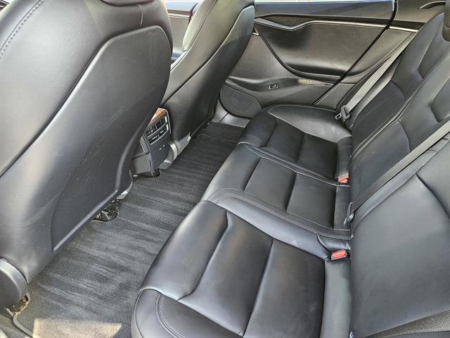 2021 Tesla Model S Long Range photo 18