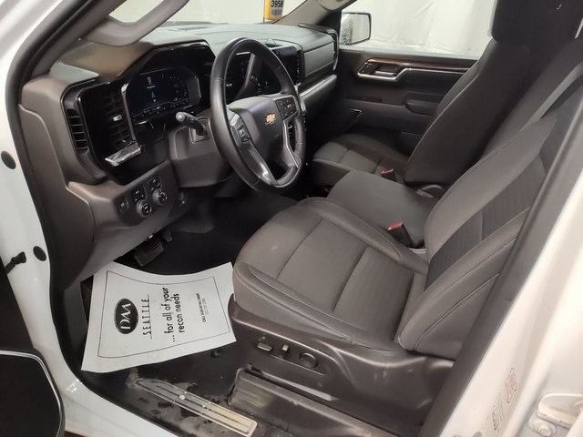Image 5 of Pre-Owned 2023 Chevrolet Silverado 1500 LT