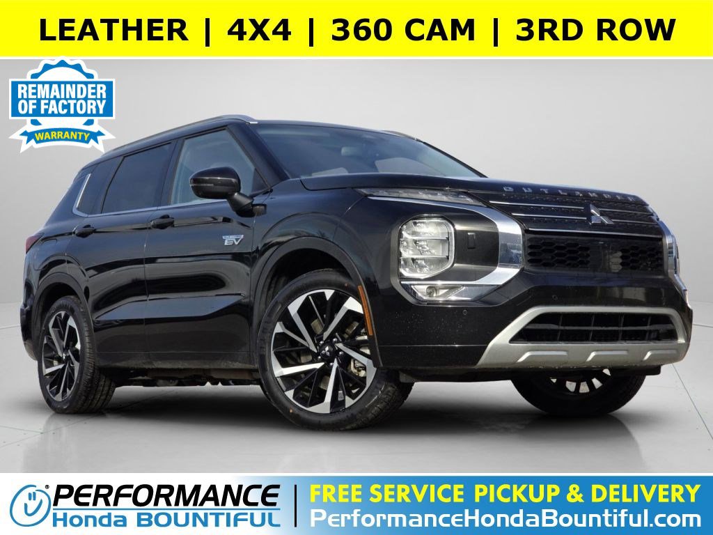 2023 Mitsubishi Outlander Plug-In Hybrid SEL's photo