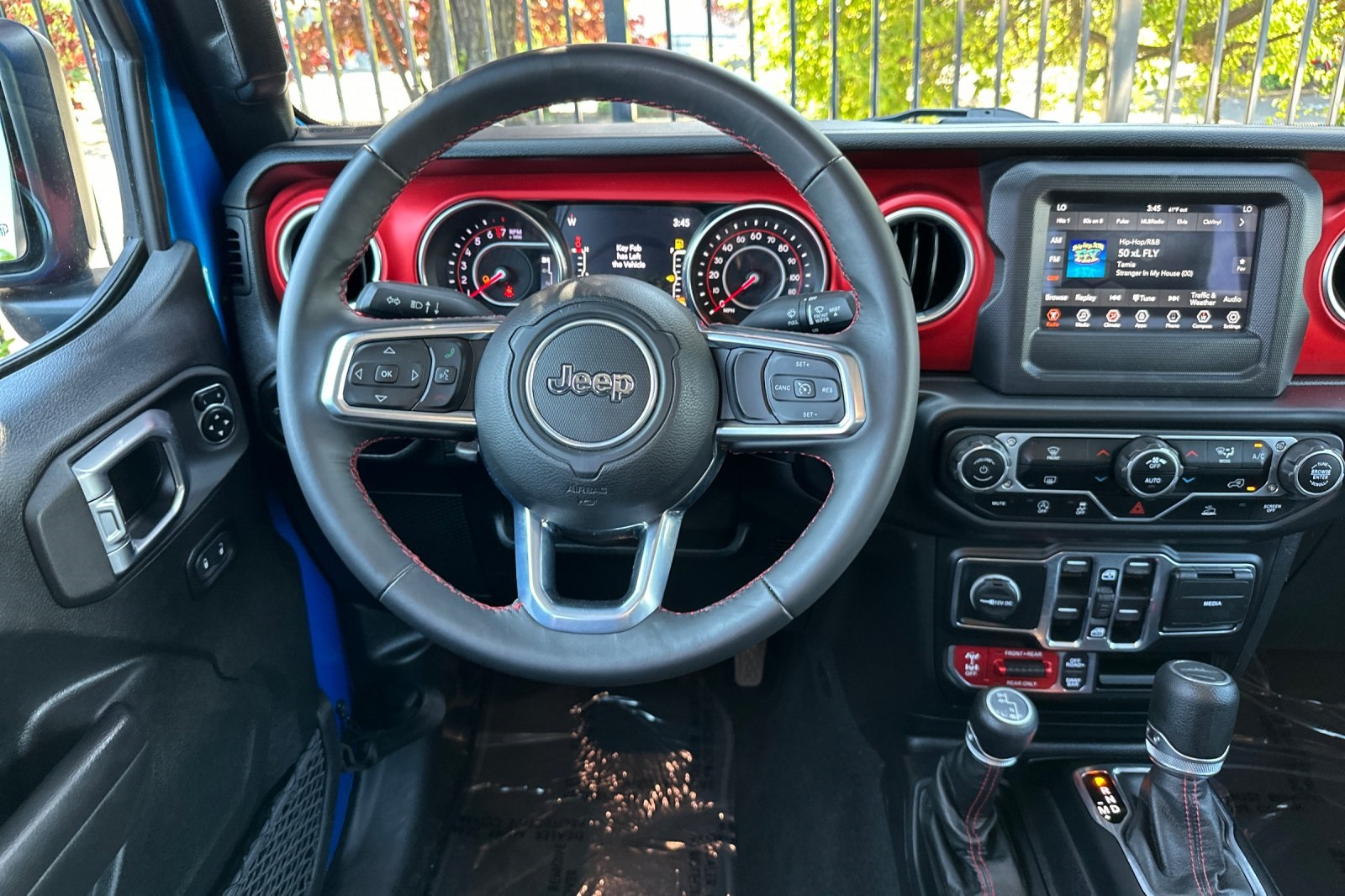 2020 Jeep Gladiator Rubicon photo 14
