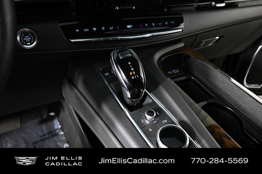 2024 Cadillac Escalade ESV Sport Platinum photo 16