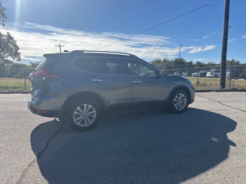 Used 2018 Nissan Rogue S with VIN JN8AT2MT9JW466623 for sale in Brenham, TX