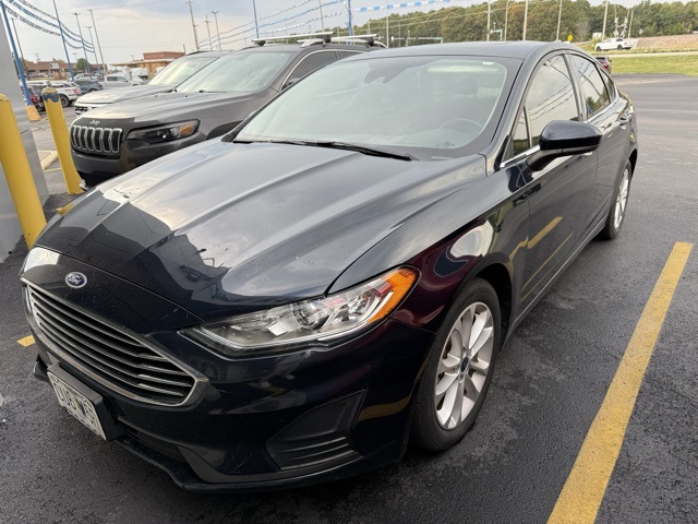 2020 Ford Fusion Hybrid SE photo 4